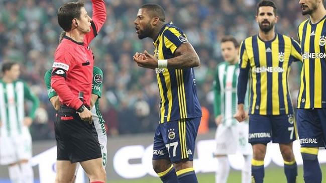 Jeremain Lens: Maçı koparmamız gerekirken zamanı bitirmeye çalıştık
