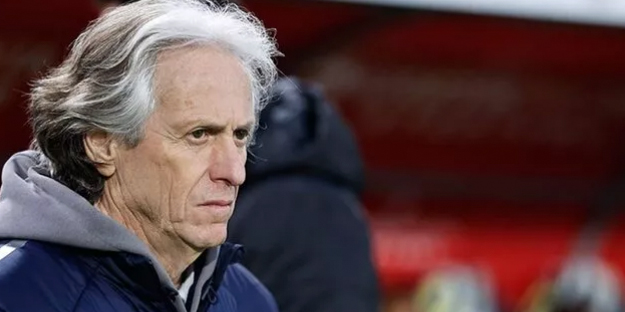 Jesus için sonunda bu da oldu! Hocam gidiyorsan git artık yahu...