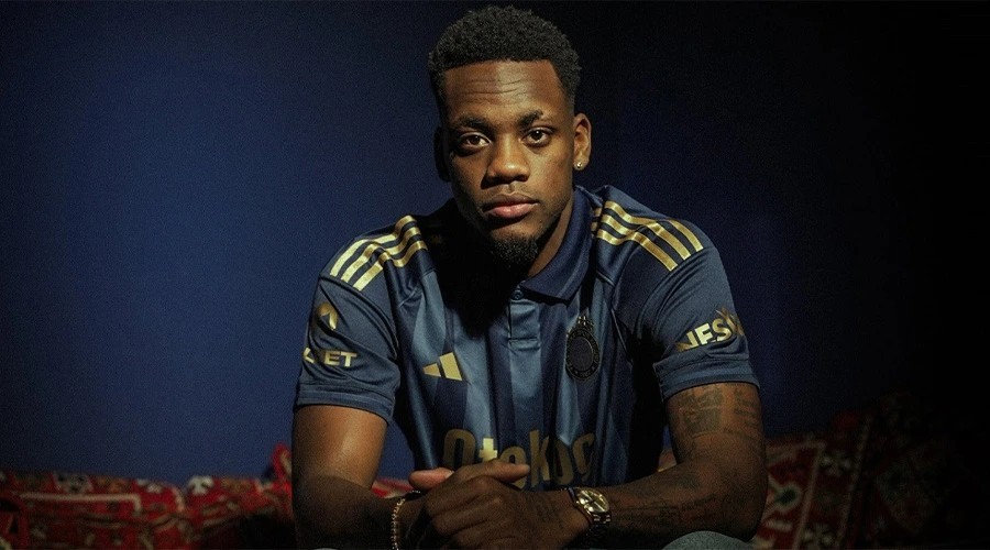 Jhon Duran, Fenerbahçe formayla ilk antrenmanına çıktı