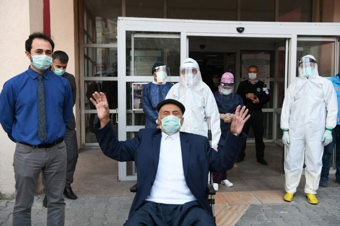 Jırki Aşiretinin kanaat önderi Adıyaman vefat etti 