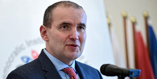 Johannesson yüzde 92,18 oyla yeniden seçildi