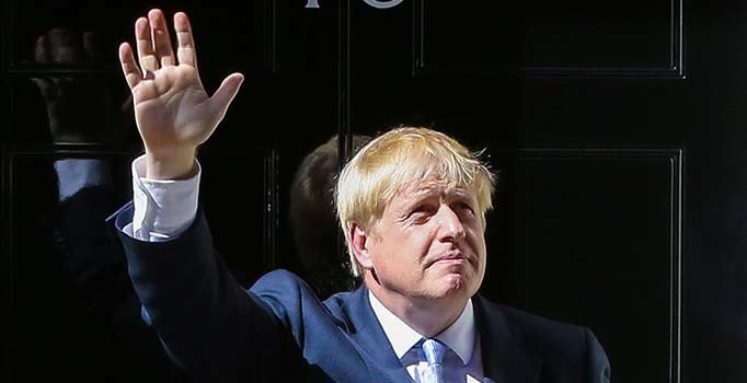 Johnson kabinesinde 2'nci çatlak: Çalışma Bakanı...