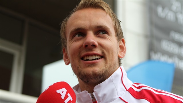 Jong PSV'ye imza atıyor