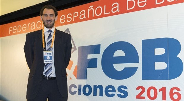 Jorge Garbajosa, FIBA’nın takvim kararlarını destekledi 
