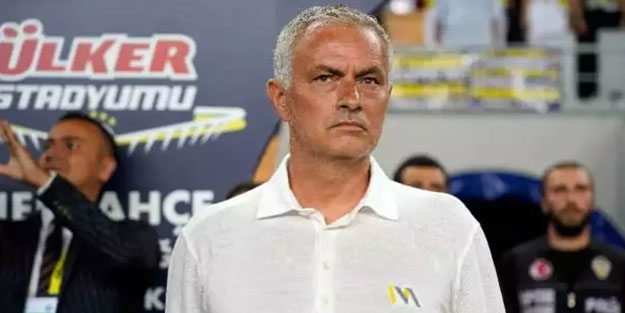 Jose Mourinho'dan Okan Buruk açıklaması! Hakemlere sitem etti
