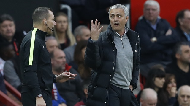 Jose Mourinho'ya men ve para cezası