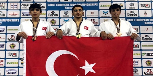 Judo’da tarihi başarı
