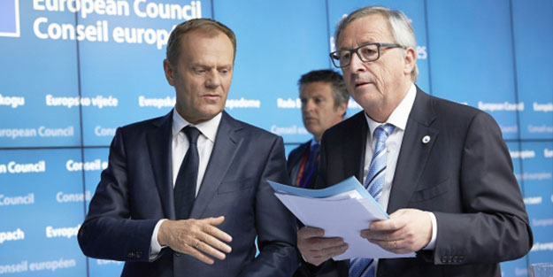 Juncker ve Tusk bıraktı!