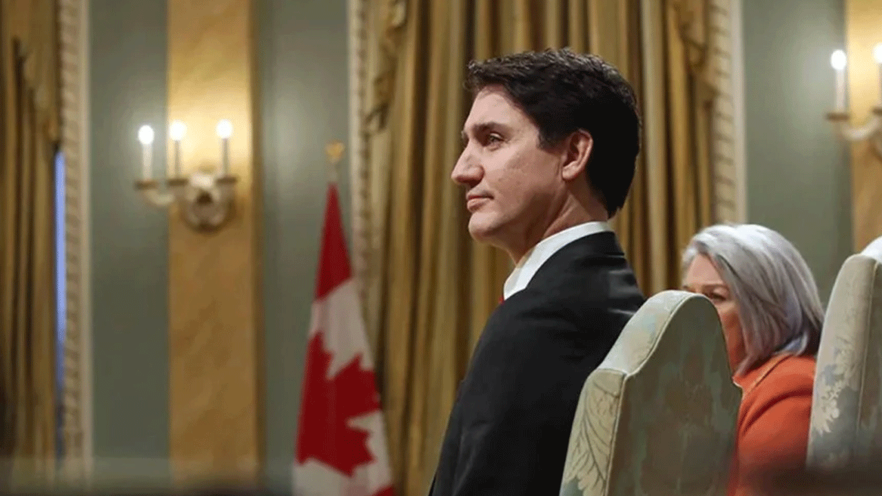 Justin Trudeau'nun istifa ediyor