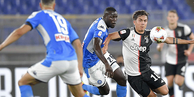 Juventus-Napoli maçı öncesi koronavirüs darbesi