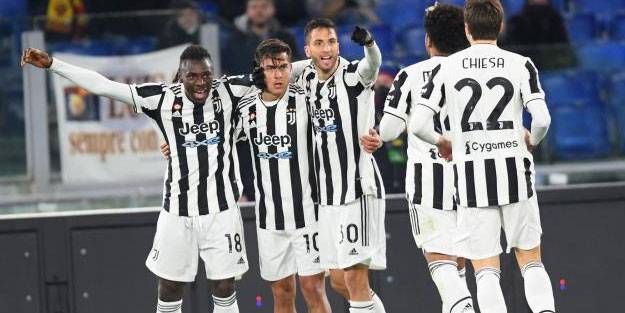 Juventus Roma'yı yaktı
