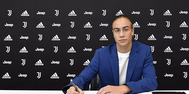 Juventus, Türk oyuncuyu resmen açıkladı