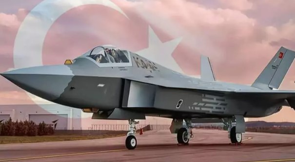 KAAN'ın yerli motorla uçuş tarihi belli oldu! Temel Kotil açıkladı