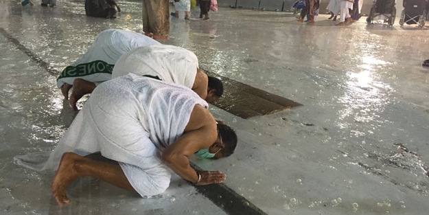 Kabe'de hacı adaylarına sürpriz!