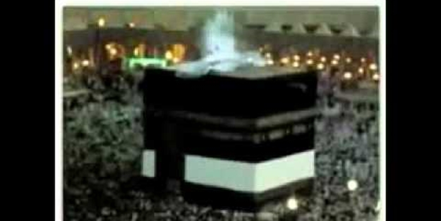 Kâbe'nin üstündeki gerçekten bir melek miydi?