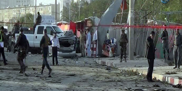 Kabil'de bombalı saldırı, ölü ve yaralılar var