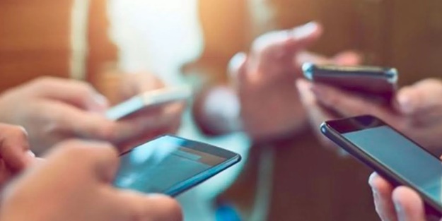 Kabil'de bombalı saldırılara karşı flaş önlem! GSM hizmeti durduruldu