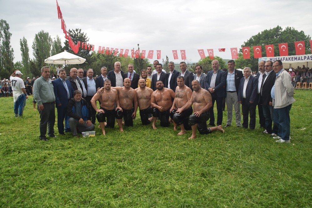 Kabulbaba Güreşleri’nin kazananı Ali Rıza Kaya oldu 