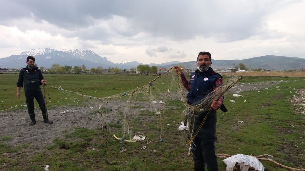 Kaçak avcıları korona virüs bile durduramıyor 
