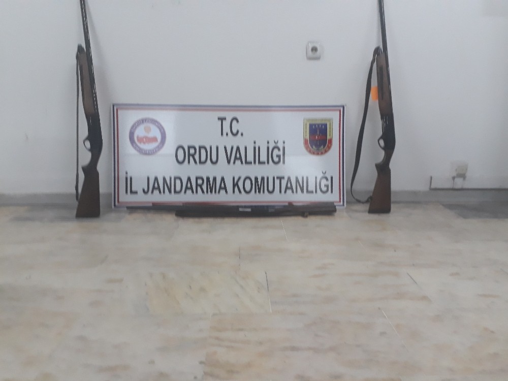 Kaçak avcılık yapan 4 kişiye suçüstü 