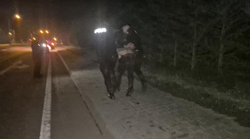 Kaçak ile iki polis bataklığa düştü