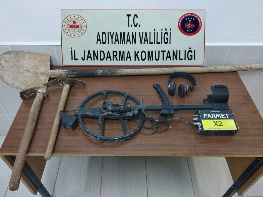 Kaçak kazı yapanlara suçüstü: 2 gözaltı 