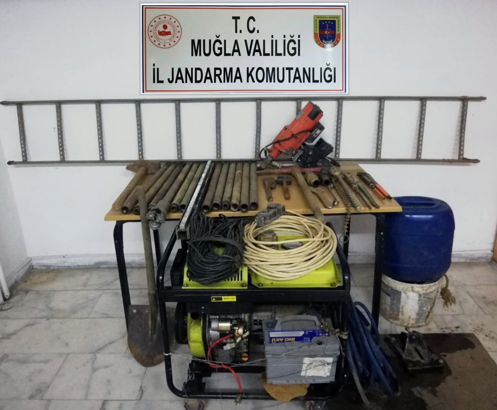 Kaçak kazıya 7 gözaltı 
