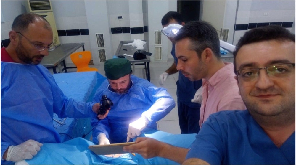 Kadavradan yeni bir ameliyat tekniği tanımlayıp prototip ürün geliştirdiler 