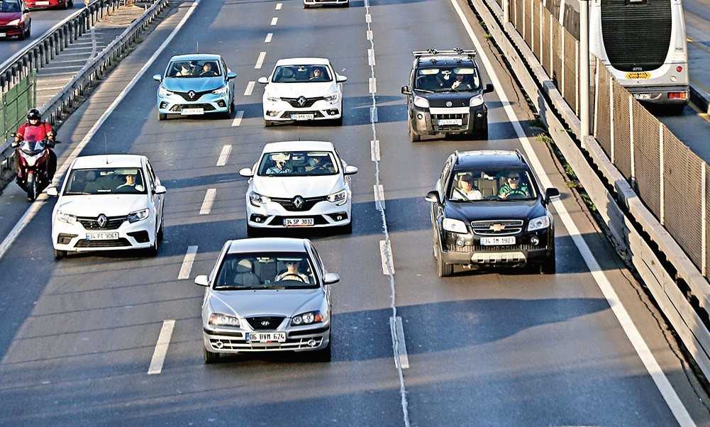 Kademeli mesai İstanbul’da başladı