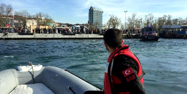 Kadıköy iskelesinde motor kazası!