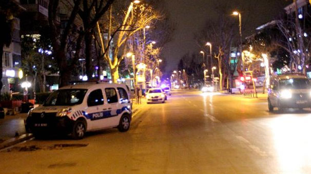 Kadıköy Bağdat Caddesi'nde çifte soygun