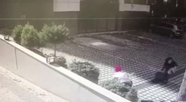 Kadıköy'de at arabasıyla gelip mazgalları çaldılar