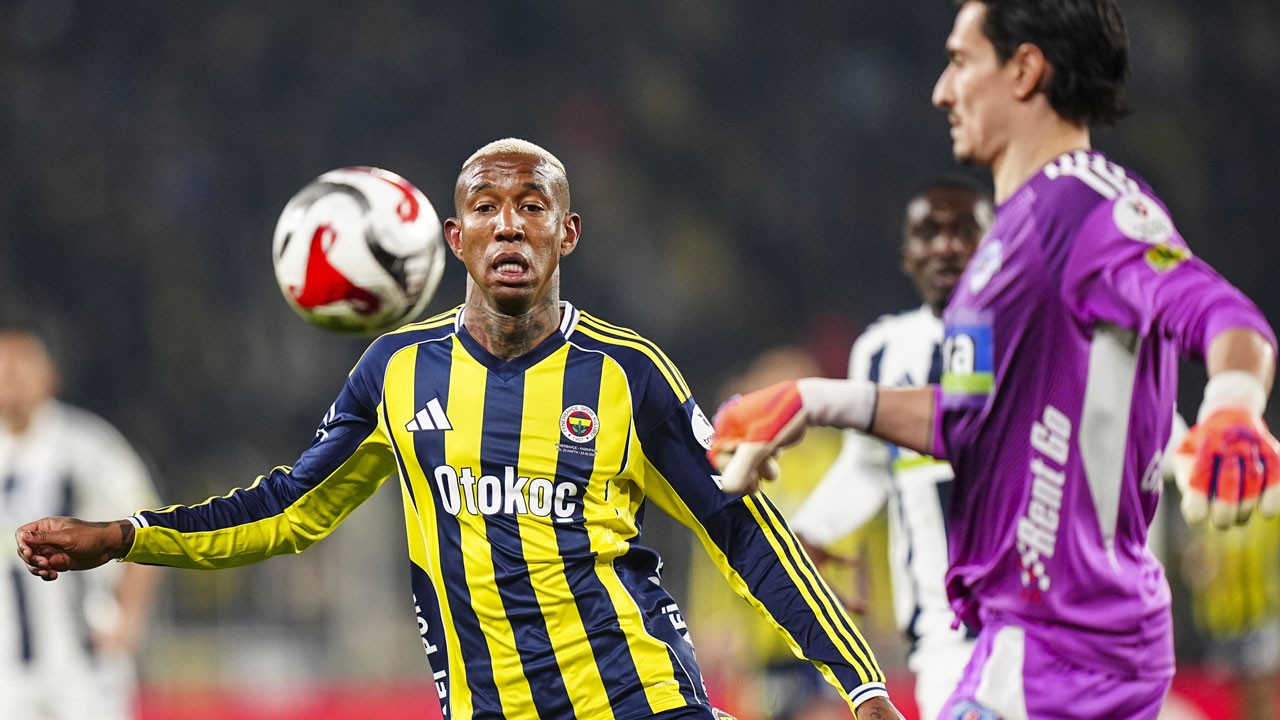 Kadıköy'de goller son dakikalarda geldi