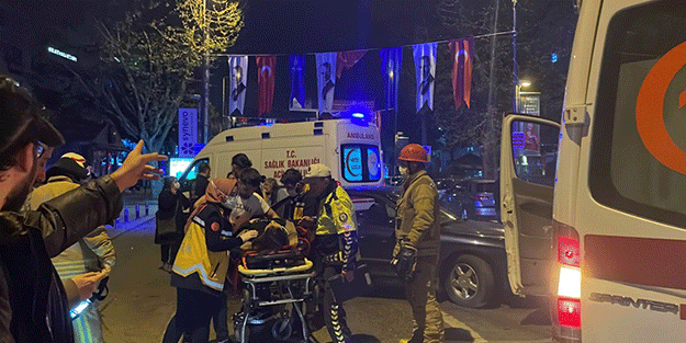 Kadıköy'de feci kaza! 3 kişi yaralandı