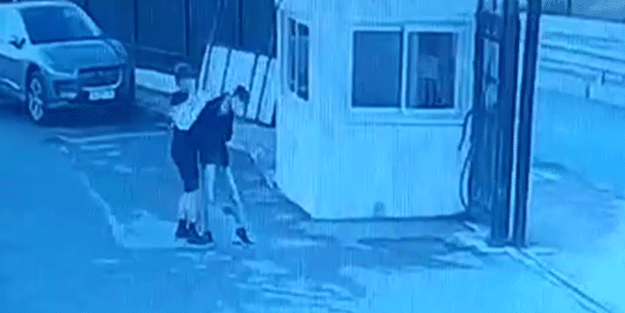Kadıköy’de İmam Hatip öğrencisine muştalı saldırı