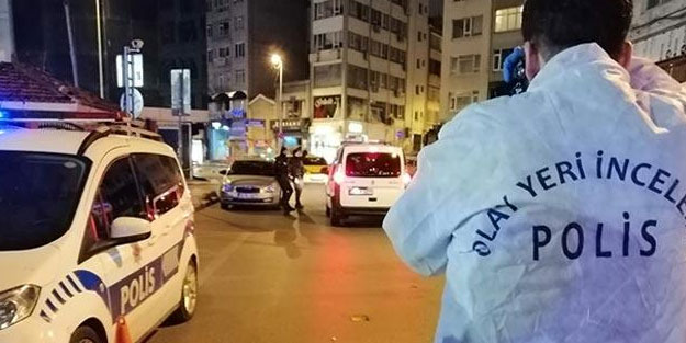 Kadıköy'de korku dolu anlar! Mermi doğal gaz borusuna isabet etti