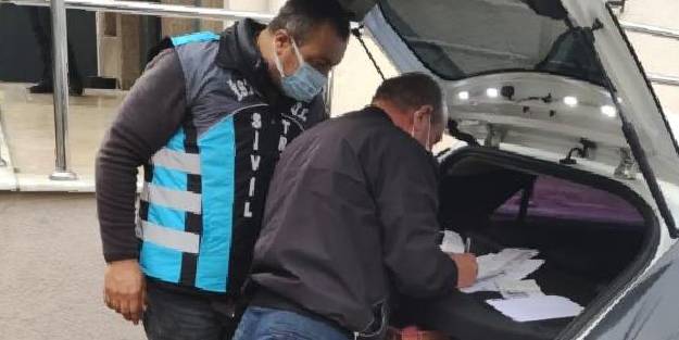 Kadıköy’de müşterisine hakaret eden taksicinin araç kullanım belgesi iptal edildi