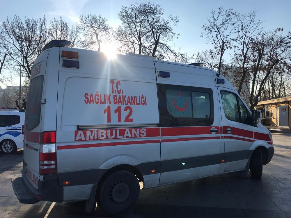Kadıköy’de sahilde ceset bulundu 