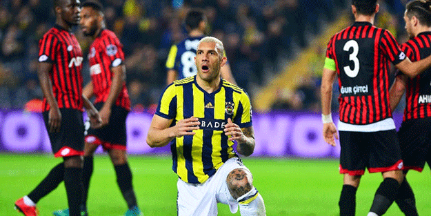 Kadıköy’de şok! Fenerbahçe ağır yaralı