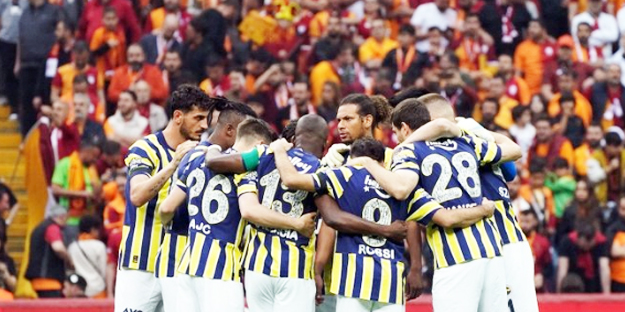 Kadıköy'e öyle bir yıldız geliyor ki... Taraftarlar şokta! Böyle duyurdular...