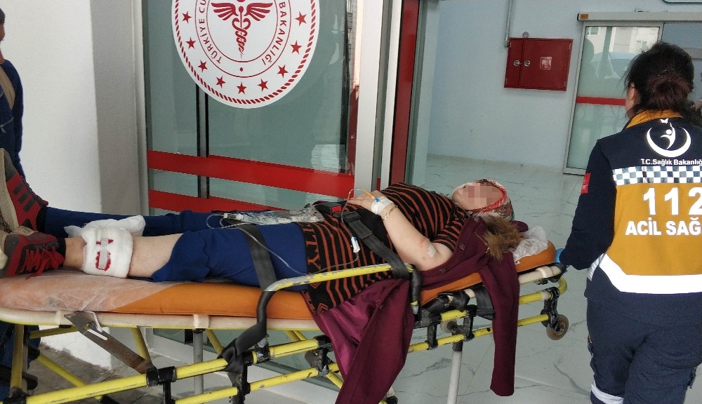Kadın arkadaşını silahla vurup polise teslim oldu 