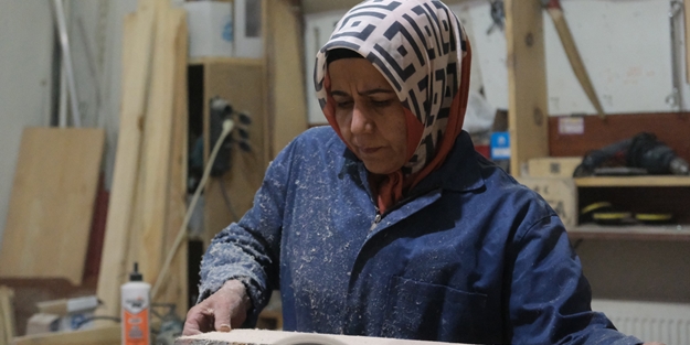 Kadın girişimci tek başına hem üretiyor hem onarıyor!