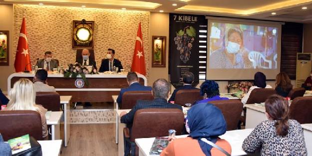 Kadın girişimcilere çekleri takdim edildi