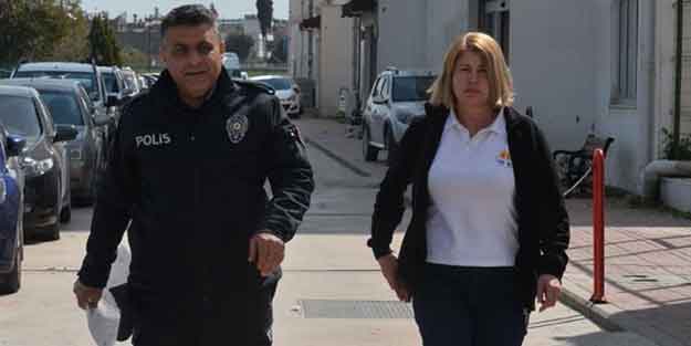 Kadın otobüs şoförü ile ticari araç sürücüsü birbirine girdi