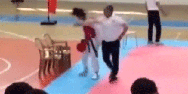 Kadın sporcuya erkek antrenörün sonucu bu! Rakibine yenilen kadın sporcuya şok hareket