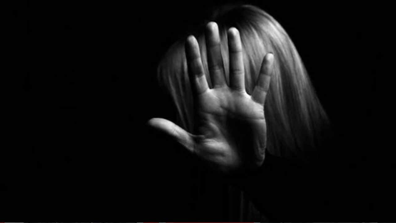 Kadına şiddet laik yaşamın ürünüdür!