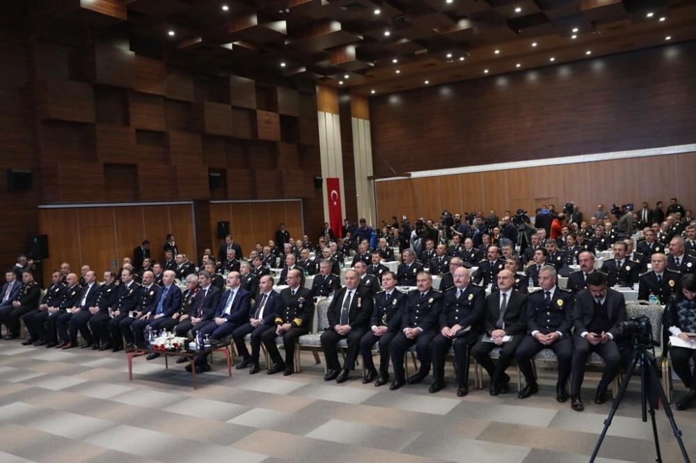 Kadına şiddete yönelik topyekun mücadele 