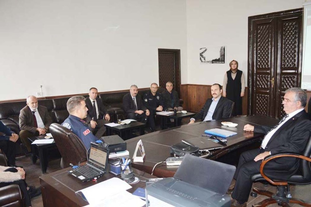 “Kadına Yönelik Şiddetle Mücadele” toplantısı yapıldı 