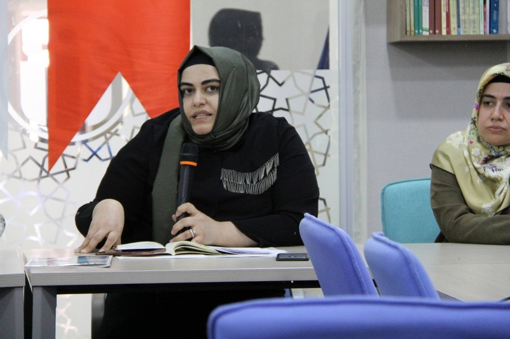 “Kadının Dinimizdeki Yeri” anlatıldı 