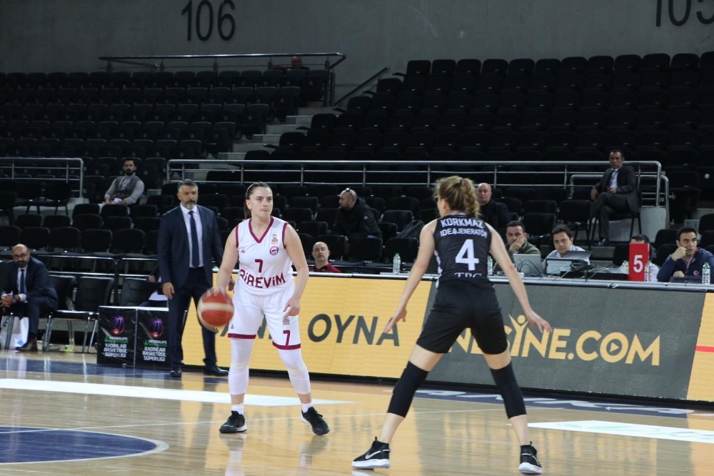 Kadınlar Basketbol Süper Ligi: Elazığ İl Özel İdare: 72 - Beşiktaş: 67 